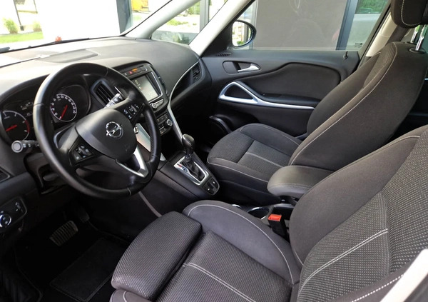 Opel Zafira cena 53900 przebieg: 199999, rok produkcji 2017 z Gniezno małe 301